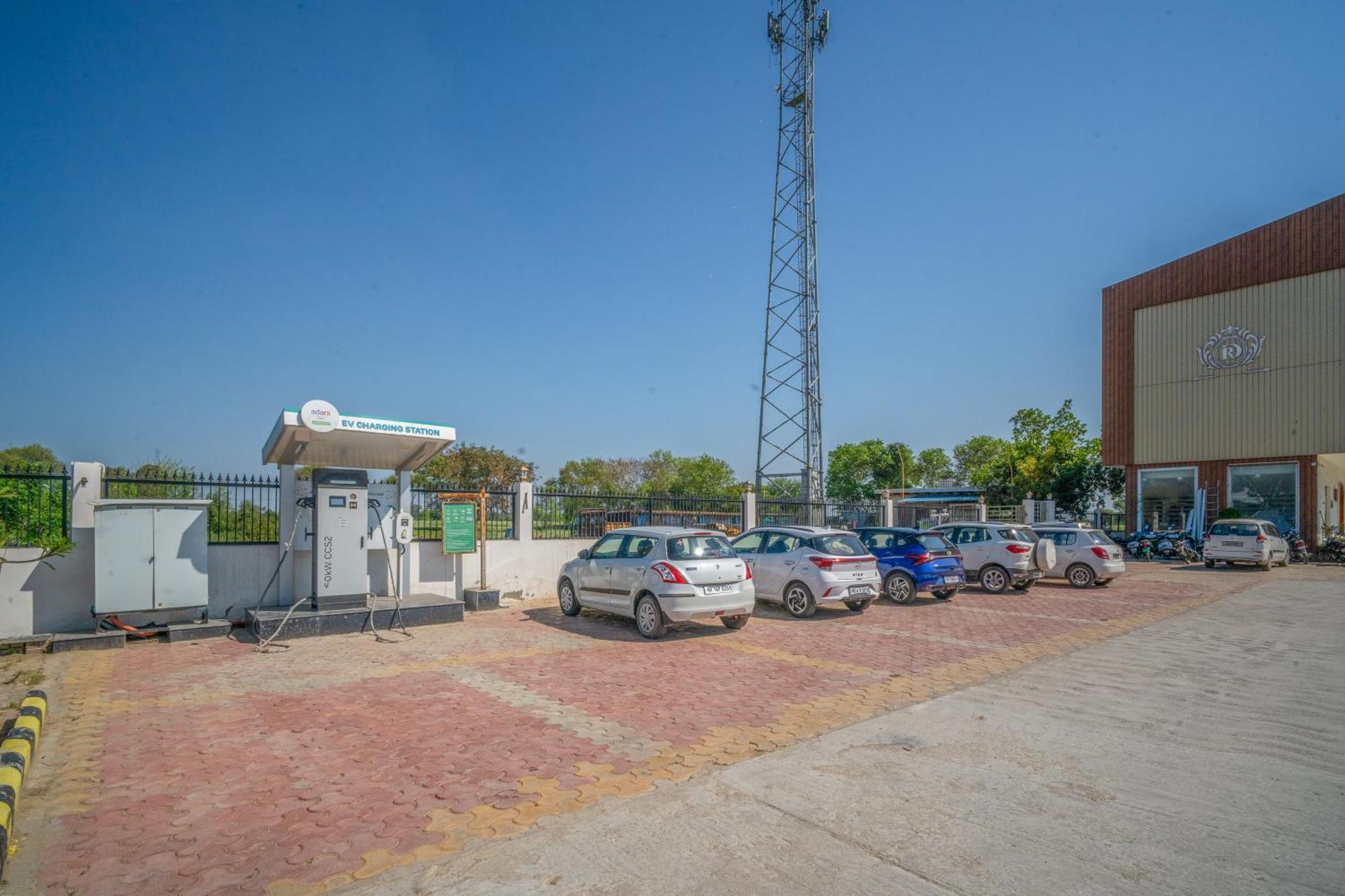 Madina Royal Delight Resort מראה חיצוני תמונה
